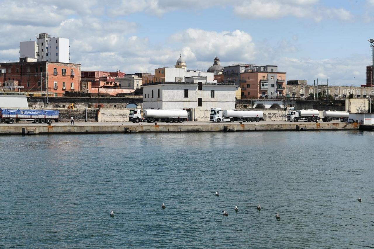 Fmr Oplonti Plinio Beb Apartman Torre Annunziata Kültér fotó